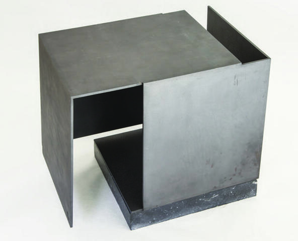 Caja metafísica por conjunción de dos triedros