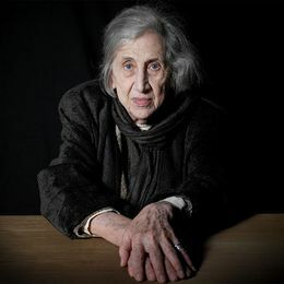 Nacimiento de Esperanza Parada