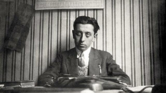 Robert Desnos (1900 - 1945).