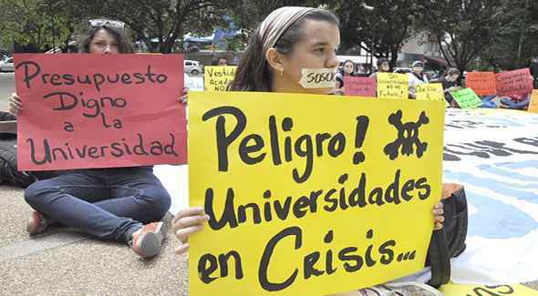 Crisis universitaria