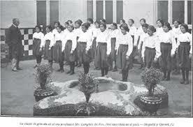 Ley sobre educación, inspección médica, cuidado de la salud y condición física de los menores, en escuelas públicas elementales.