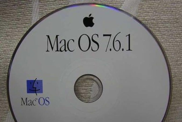 1997- Mac O.S 7.6 ( primer mac)