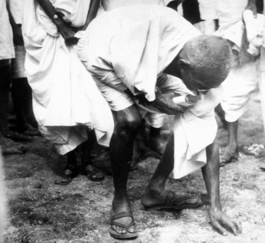 EDAD CONTEMPORÁNEA 1930 D.C  Manifestación de la Sal