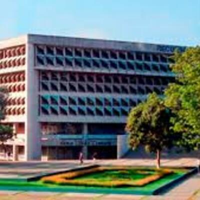 Timeline: Fundación USAC Facultad Medicina