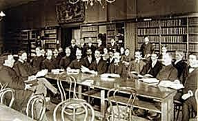 En la ciudad de Victoria, Canadá, se celebró la primera Conferencia Internacional sobre la Educación por Correspondencia.