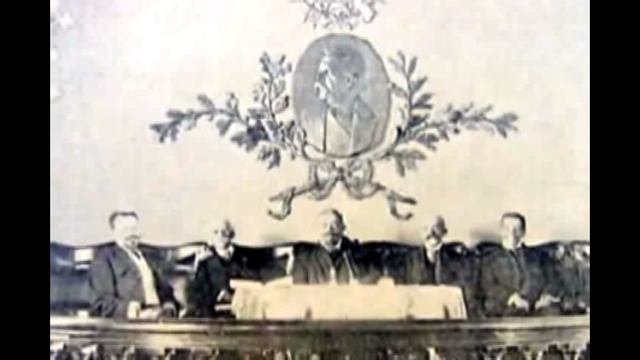 Se inauguran como edificio universitario el desinfectorio nacional, antigua escuela normal impuesta por Ubico.