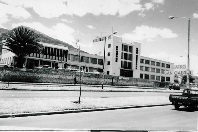 FUNDACIÓN DE COLEGIOS