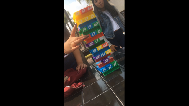 Jugar jenga