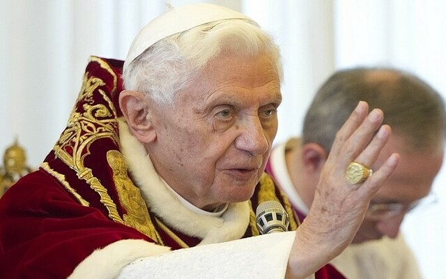 Paavst tühistas otsuse