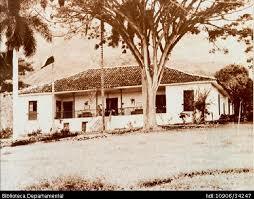 Su padre compra la hacienda «El paraíso»