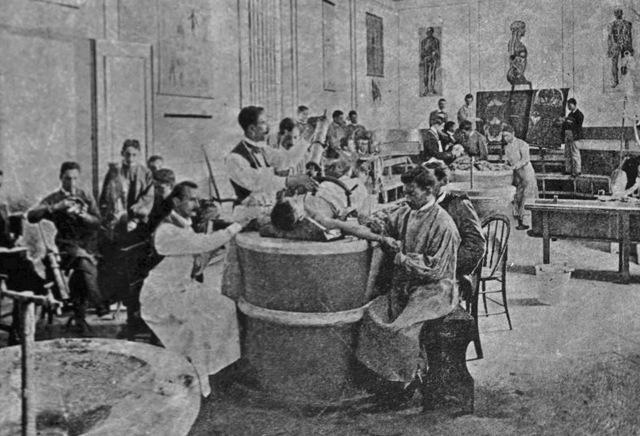 Inauguración de estudios de Ciencias Médicas