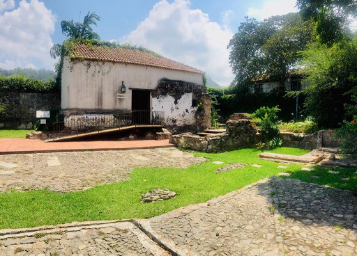 Escuela de artes, teología y otras ciencias