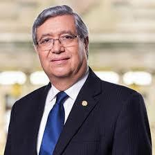 El nuevo rector es el Doc. Jafeth Cabrera Franco