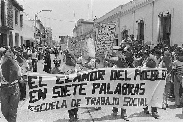 Himno de estudiantes USAC y Primeras Carrozas