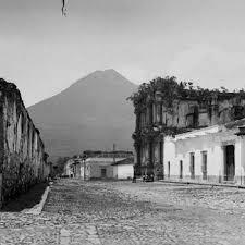 se inauguran la facultad de medicina