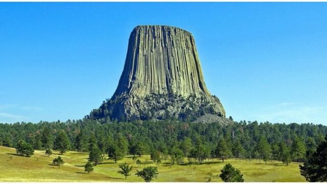 Devil’s Tower, Wyoming, named first national monument