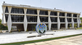 Timeline: Historia de la Universidad de San Carlos de Guatemala y la Facultad de Medicina