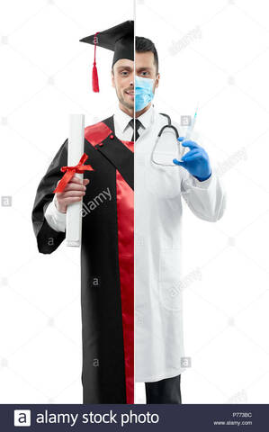 Se graduó el primer bachiller en medicina