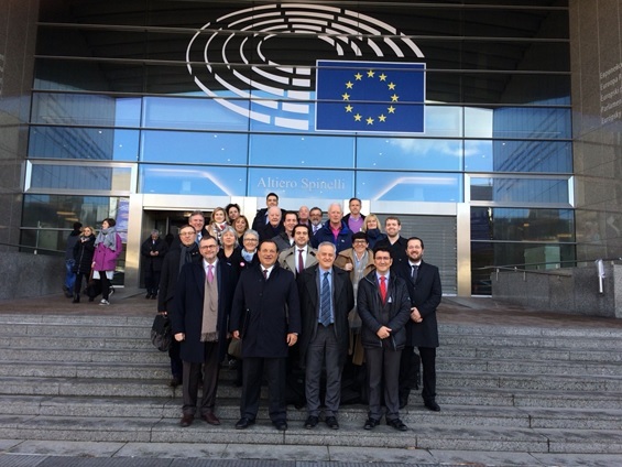 1997. Tratamiento y protección de la intimidad.