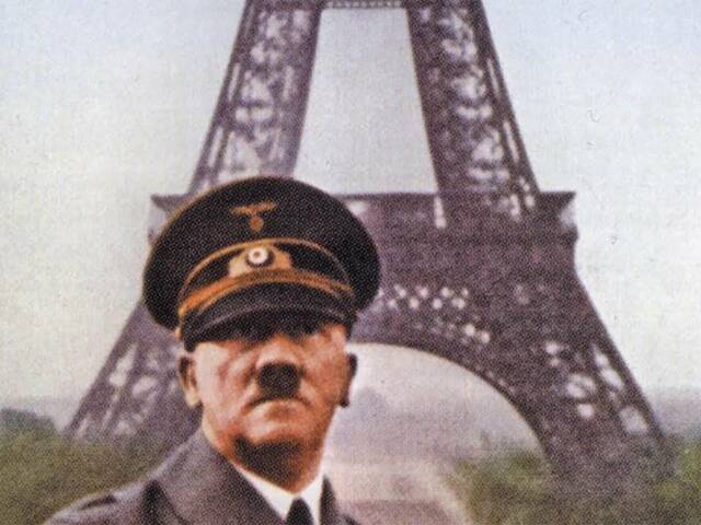 Alemania invade Francia.