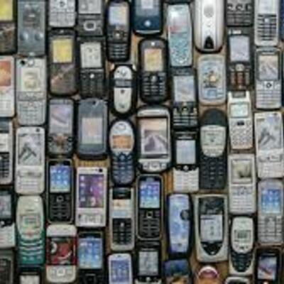 Timeline: Cell Phones From 1983 to Present Day evolution
