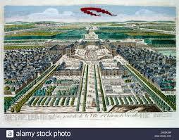 hen King Louis moved the capital of France from Paris to Versailles