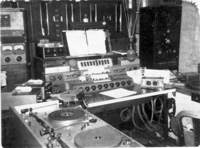 Networks that linked radio stations were made