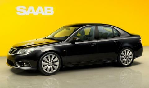 En 1949, tras finalizar la guerra, decidieron apostar por una nueva línea vendiendo también coches y por un tiempo obtuvieron bastantes beneficios tras fusionarse con un fabricante de camiones.