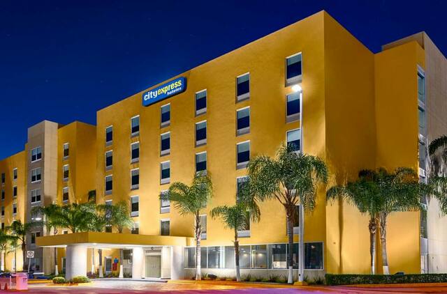 Construcción de Hoteles fuera de fronteras