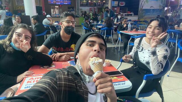 Salí con mis amigos