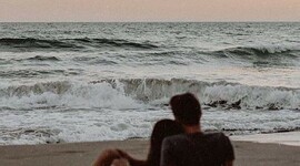 Timeline: The last Kiss