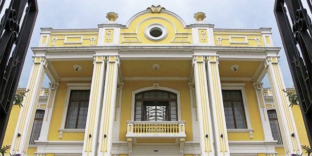 Traslado de la Universidad