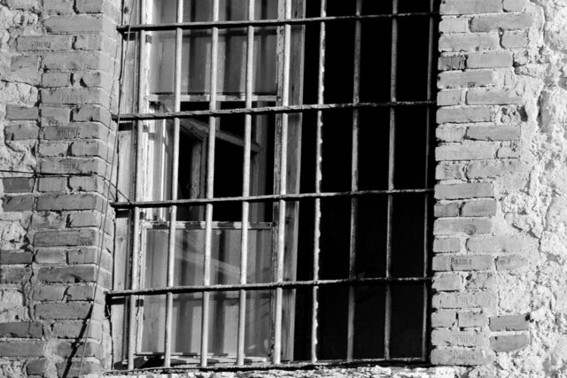 Jeanne d ́Arc langes reetmise tõttu vangi