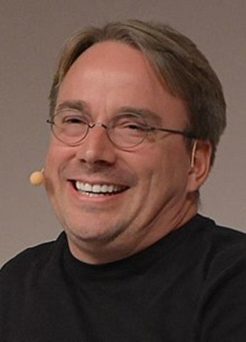 Cuando Linus Torvalds comenzó a trabajar en Linux