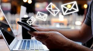 Queen Elizabeth II send the electronic message