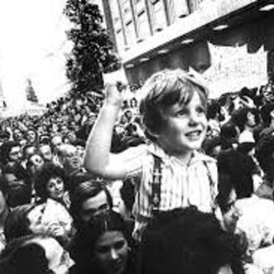 Timeline: LA TRANSICIÓ