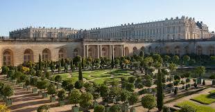 Palace of Versailles built