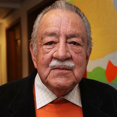 Timeline: Biografía de Fernando Soto Aparicio por Laura Carvajal Botero