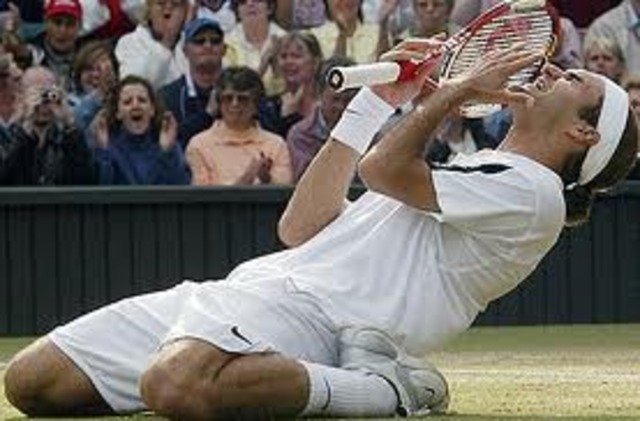 Won his 15th Grand Slam (Wimbledon)