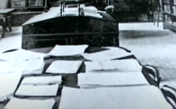 Por decreto institucional se constituye como facultad de Ciencias medicas