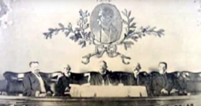 Se inaugura el edificio adquirido como edificio universitario