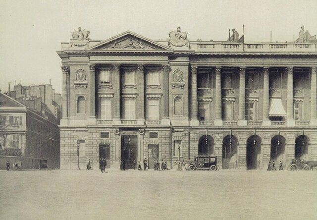 Primer Hotel en París