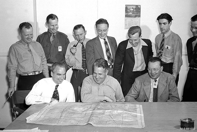 Manhattan Engineering District is established