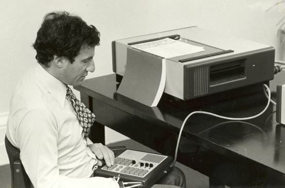 lectura de voz alta para ciegos