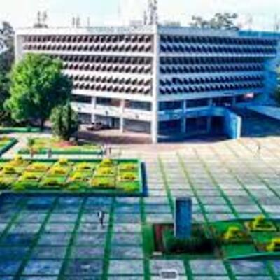 Timeline: Linea de tiempo de la Historia de la Universidad de San Carlos y la Facultad de Ciencias Medicas