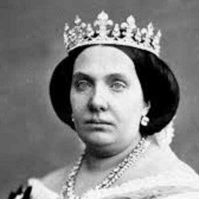 Timeline: Isabel II.aren erregealdia oihane sierra