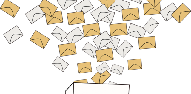 Se reintroduce en España el sufragio universal