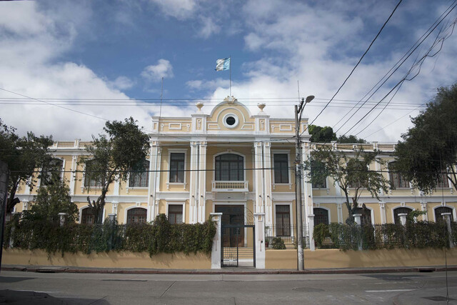 La Facultad de CC. Medicas se traslada al Campus Central de la USAC