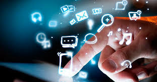 Se crea el termino Software