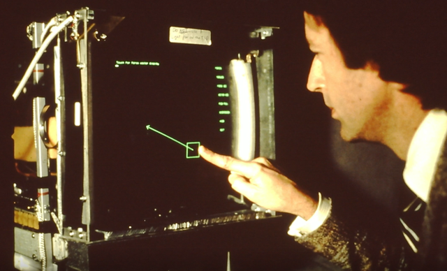 Interfaces, utilizando el dedo